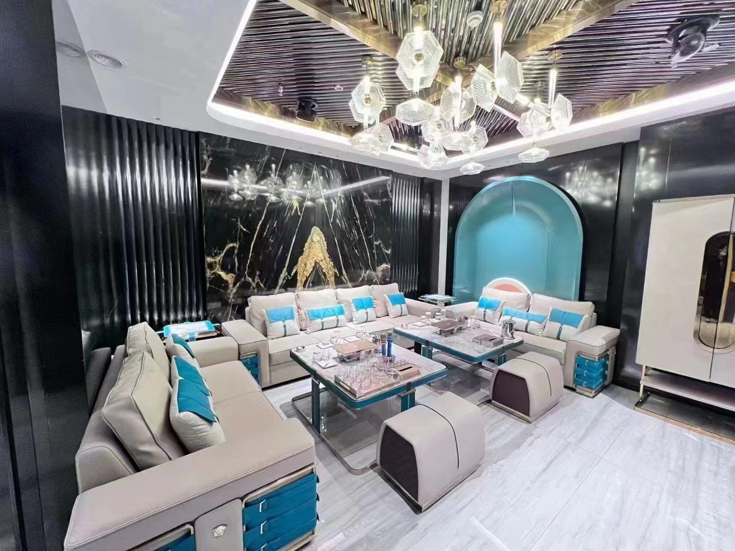 鹤岗商务ktv攻略-向阳区ktv预定